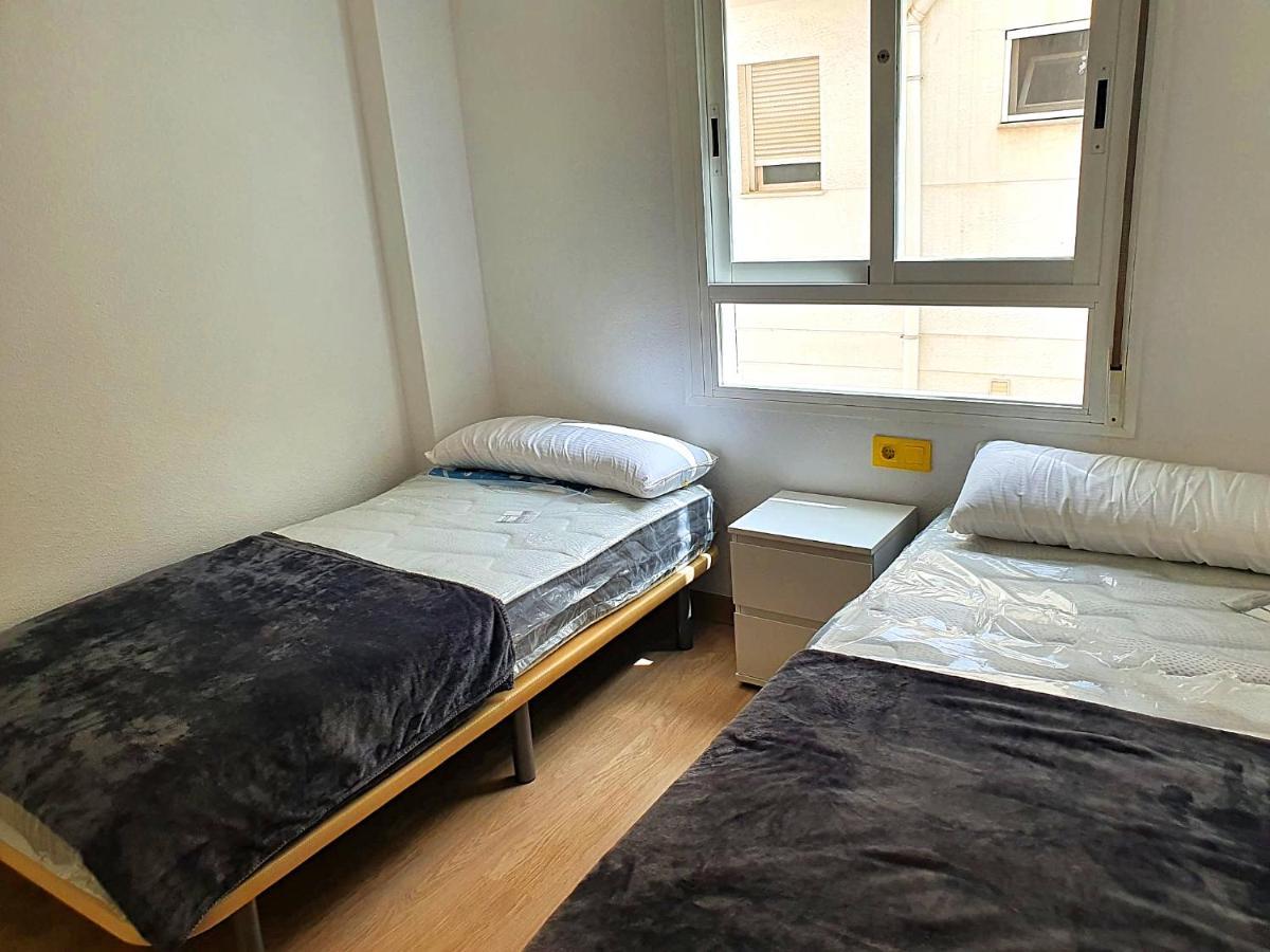 Newly Renovated Two Bedrooms Apartment In Villa Marina Benidorm Kültér fotó